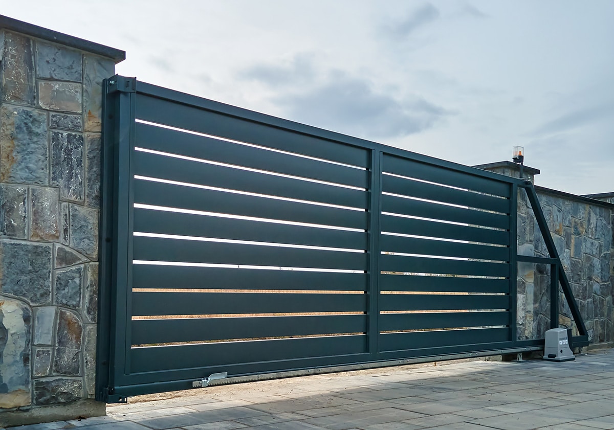 Schiebetor – Materialien im Überblick